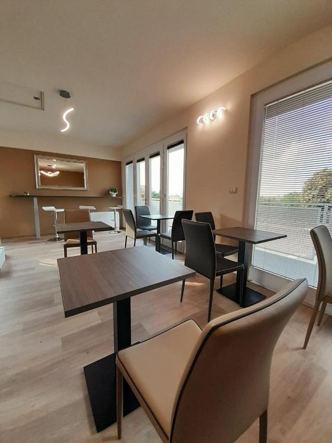Prealpina Hotel Bagnolo Piemonte ภายนอก รูปภาพ