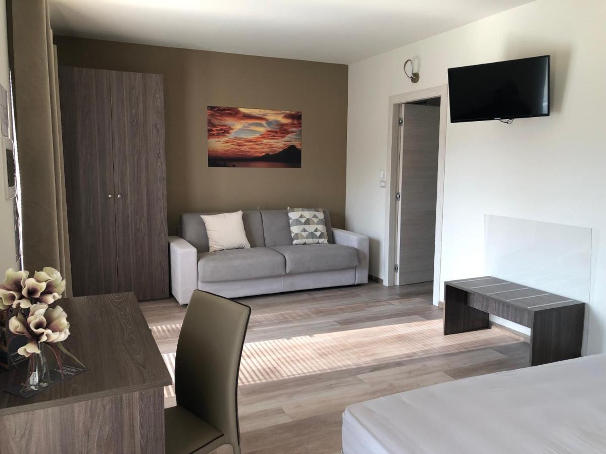 Prealpina Hotel Bagnolo Piemonte ภายนอก รูปภาพ